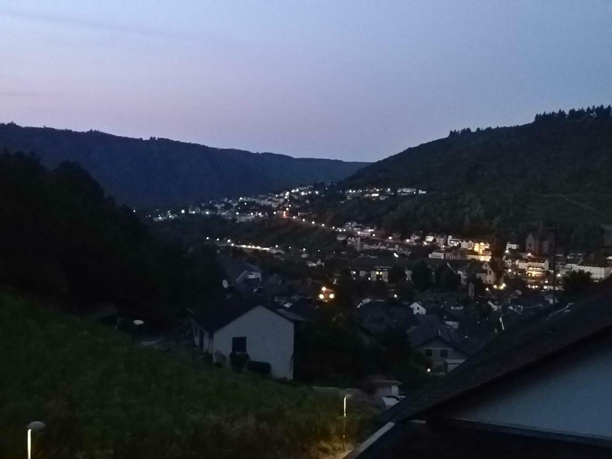 Kleines Moselchalet كوتشيم المظهر الخارجي الصورة