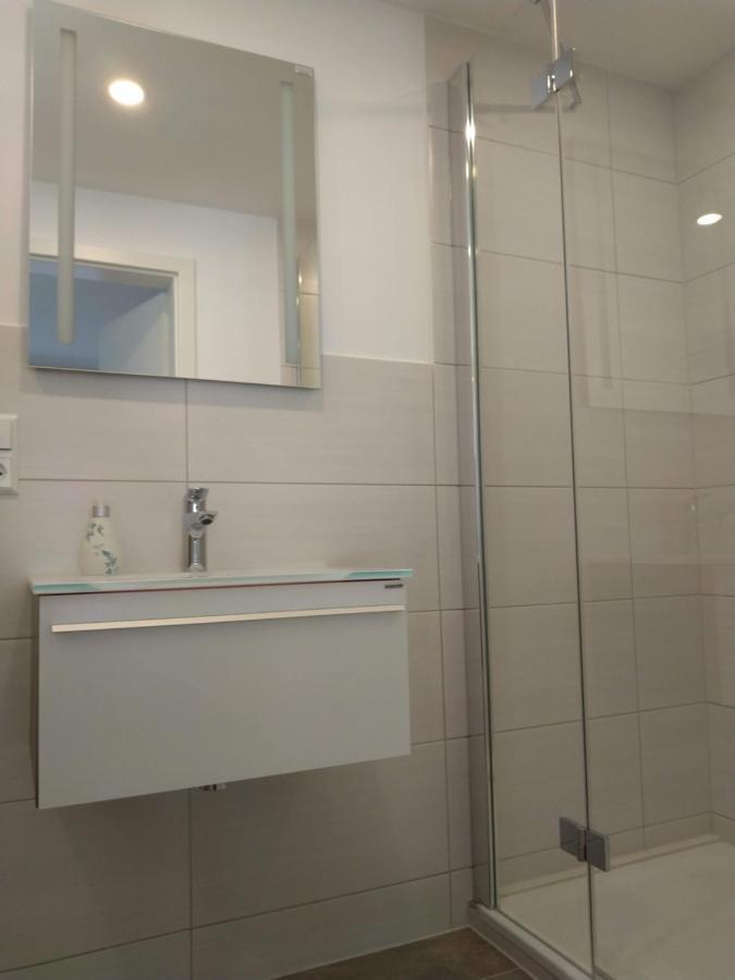 Kleines Moselchalet كوتشيم المظهر الخارجي الصورة
